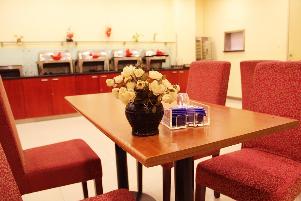 Hanting Hotel Dalian Olympic Square Hotel Номер фото